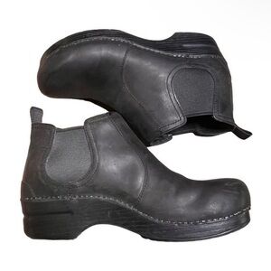 Dansko Women’s Frankie Clogs